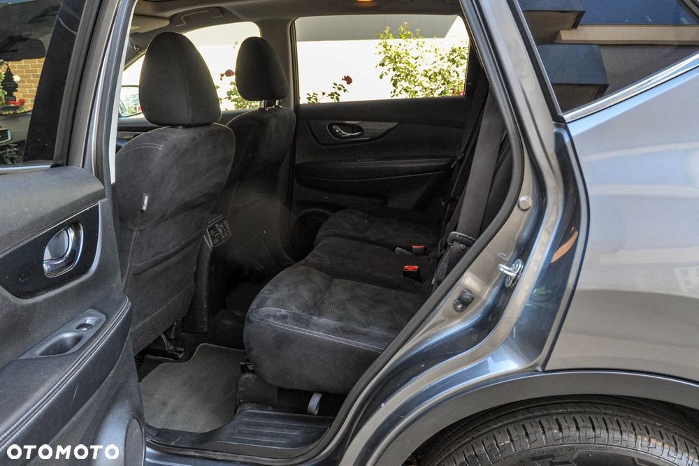 Nissan X-Trail - 8
