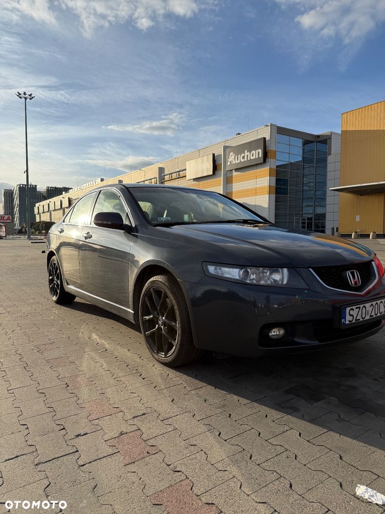 Honda Accord 2.0 Comfort - 2