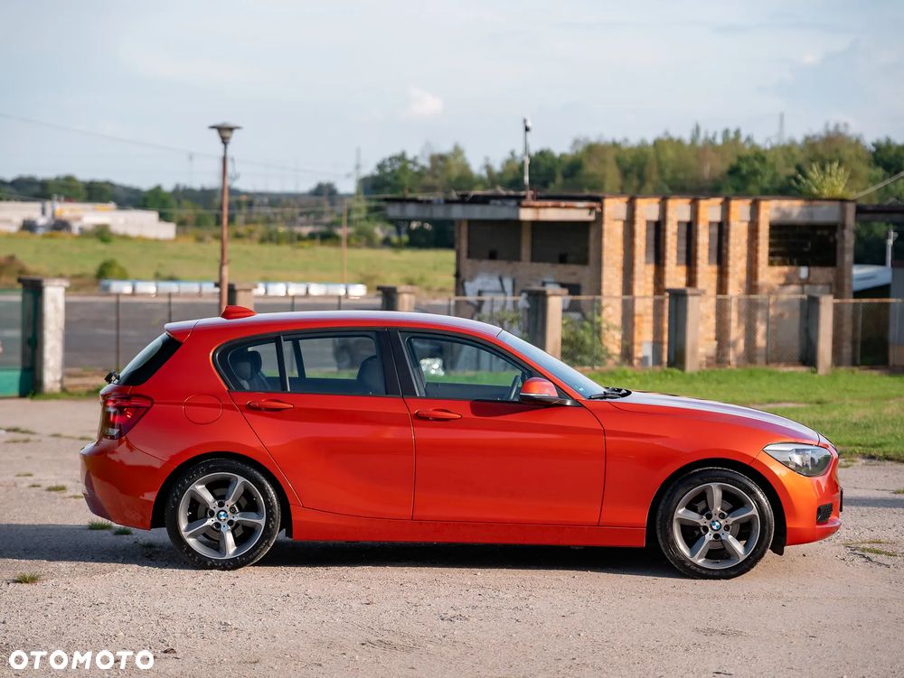 BMW Seria 1 116d DPF - 13