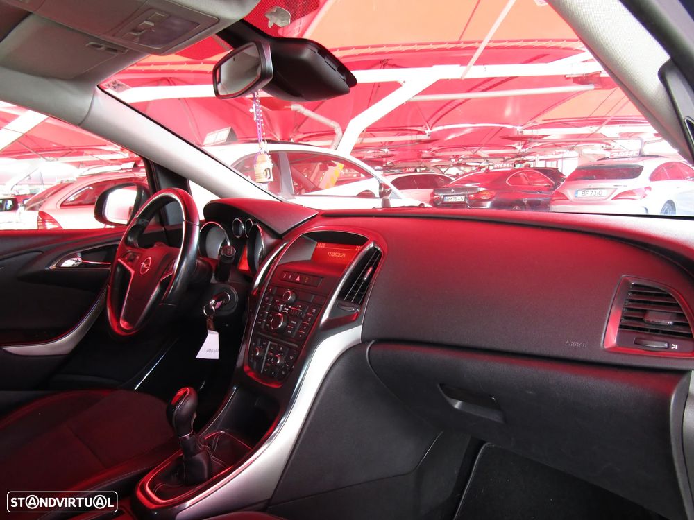 Opel Astra 1.7 CDTI Enjoy - 9