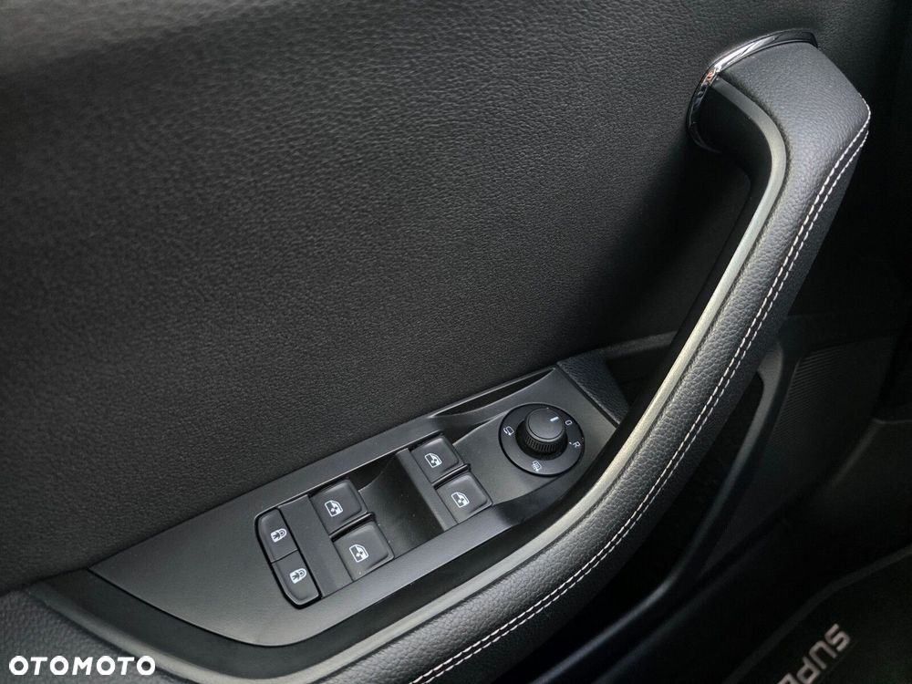 Skoda Superb 1.4 TSI Plug-In Hybrid Style DSG - 9