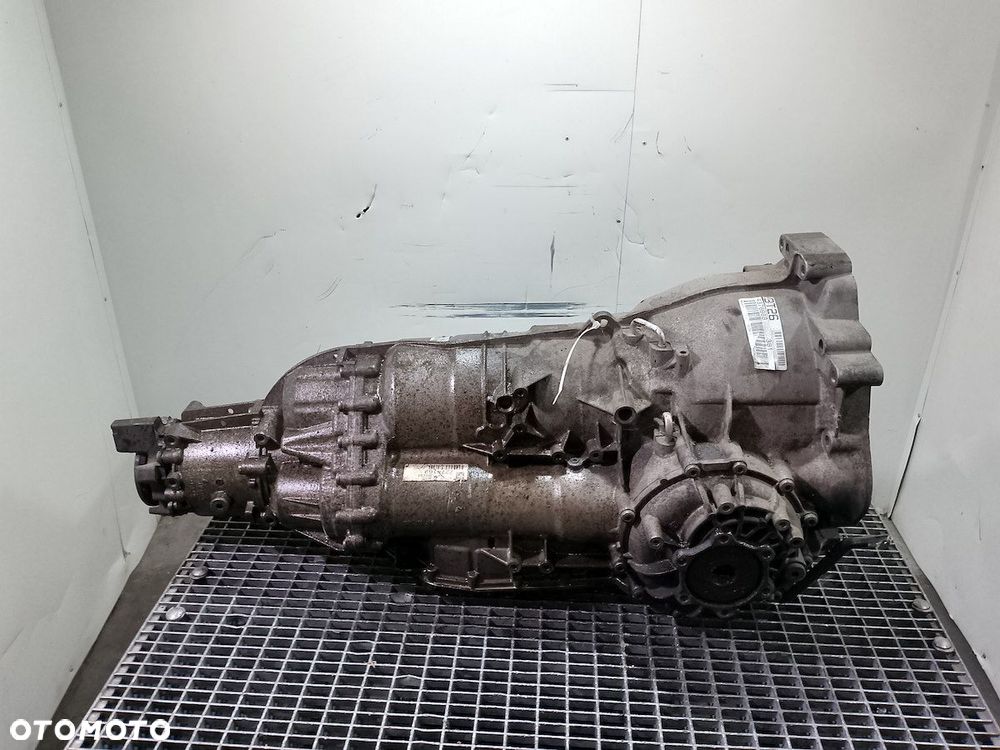SKRZYNIA BIEGÓW AUTOMAT AUDI A6 C6 1071301251  ZFS 241095  1071137028 3.2 FSI - 1