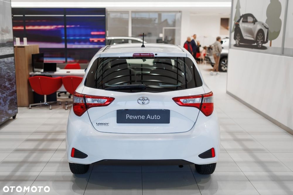 Toyota Yaris - 7