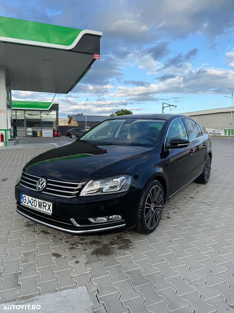 Volkswagen Passat 2.0 Blue TDI SCR Exclusive - 3