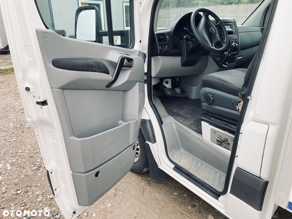 Volkswagen CRAFTER - 5