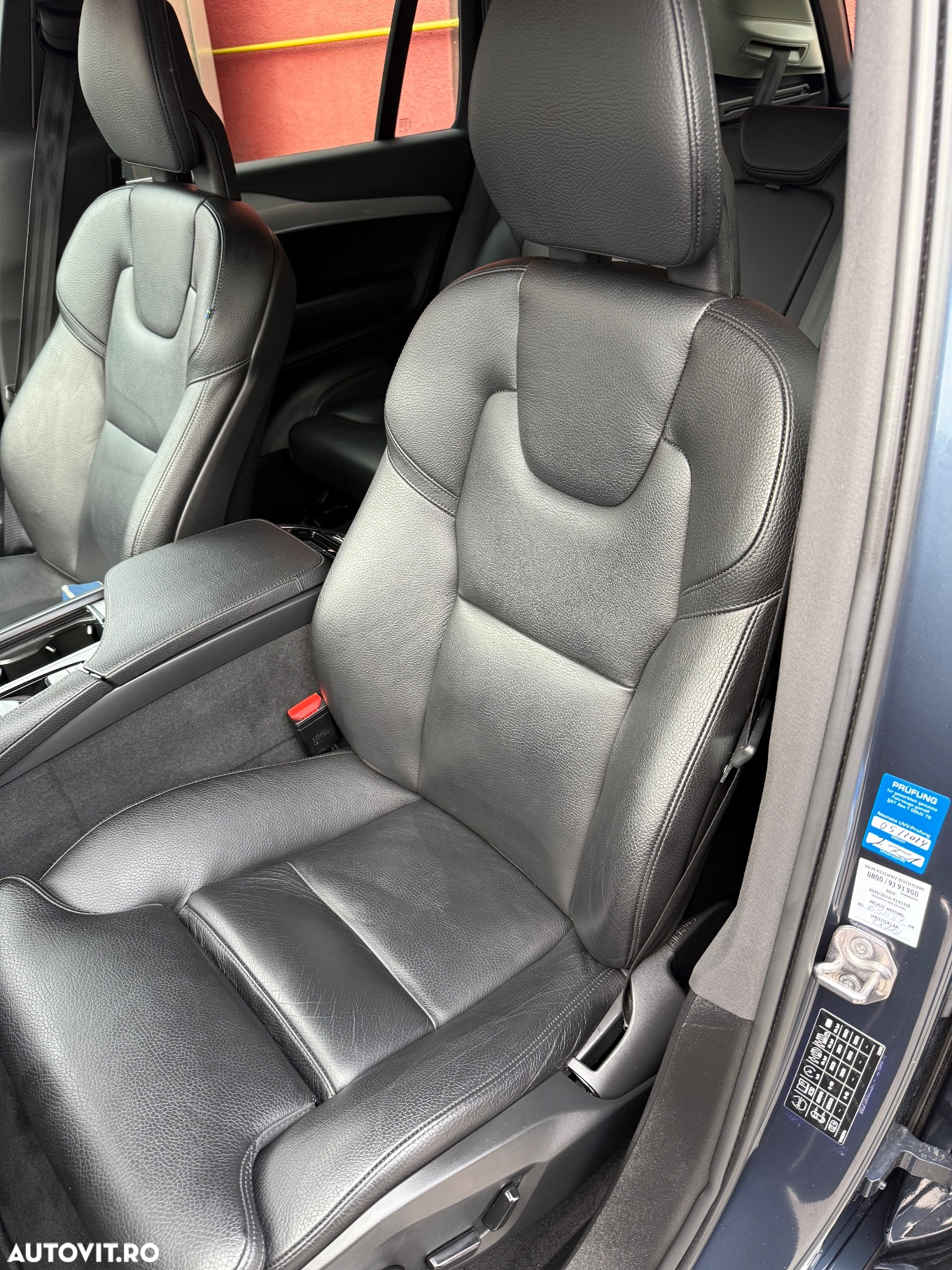 Volvo XC 90 AWD T8 Twin Engine Geartronic RDesign - 19