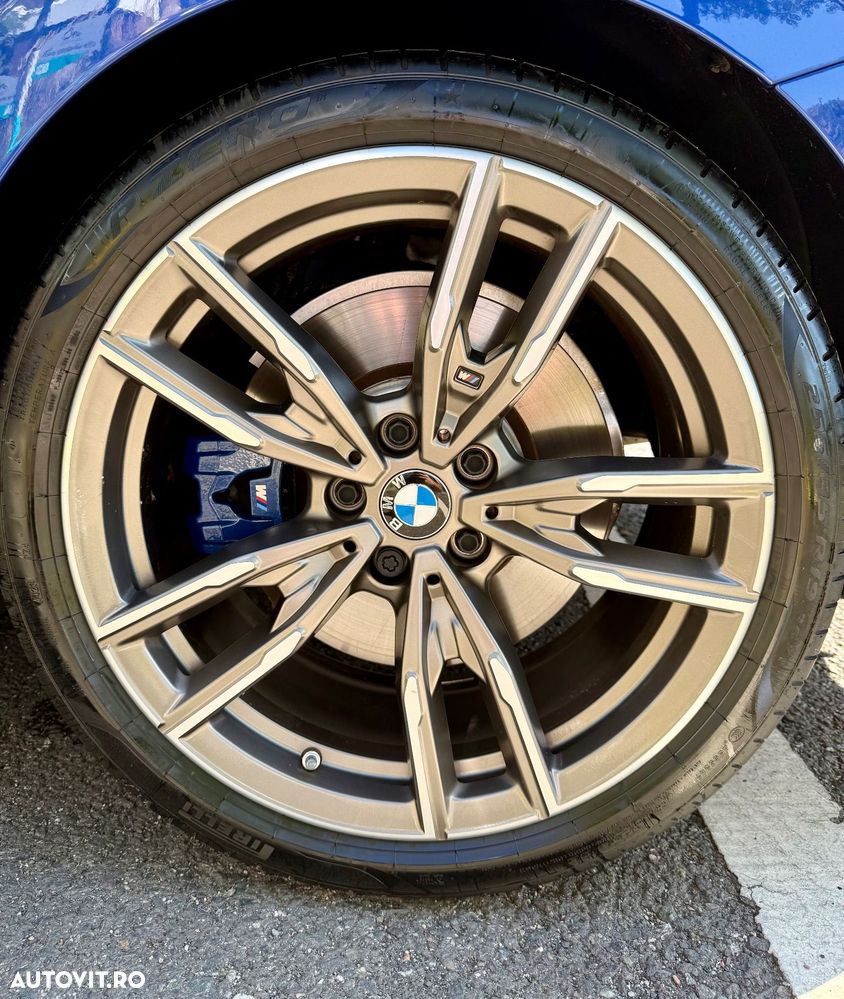 BMW M2 M240i xDrive AT - 35