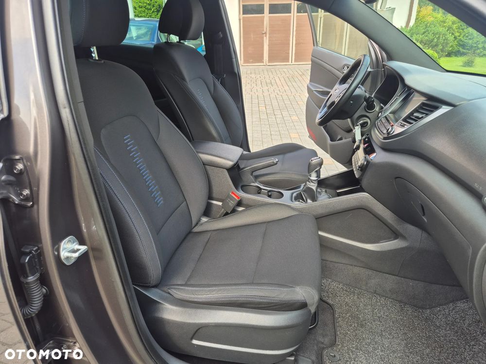 Hyundai Tucson blue 1.6 GDi 2WD Passion - 12