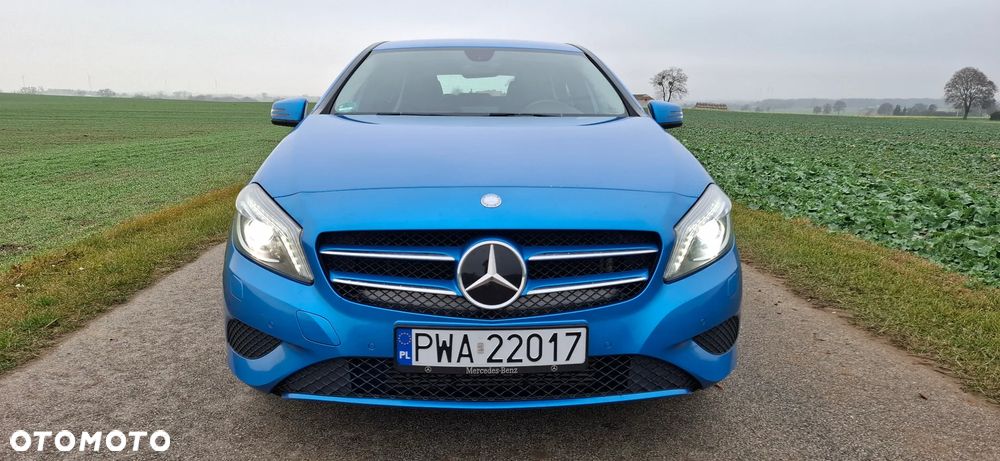 Mercedes-Benz Klasa A 180 (BlueEFFICIENCY) Style - 2