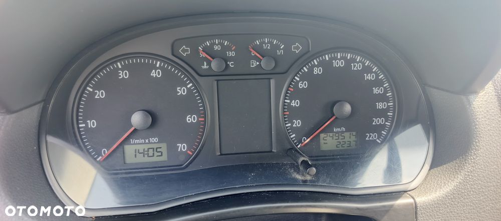 Volkswagen Polo - 6