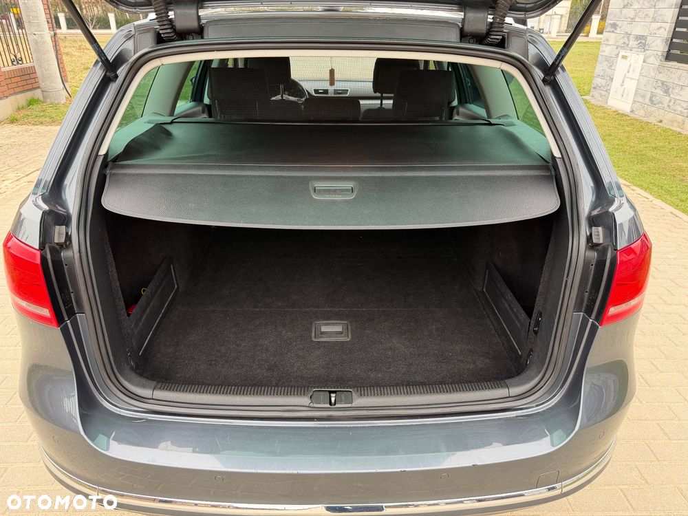 Volkswagen Passat 2.0 Blue TDI DPF Highline - 33