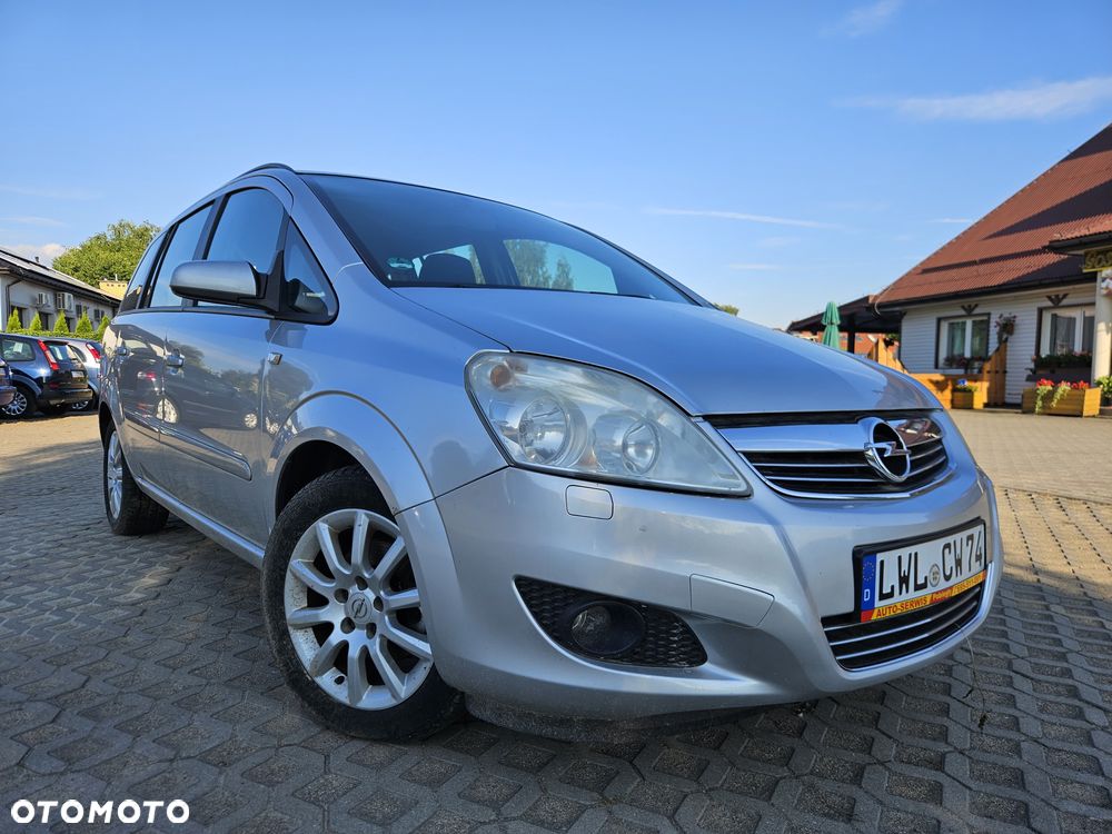 Opel Zafira 1.8 Design Edition - 1