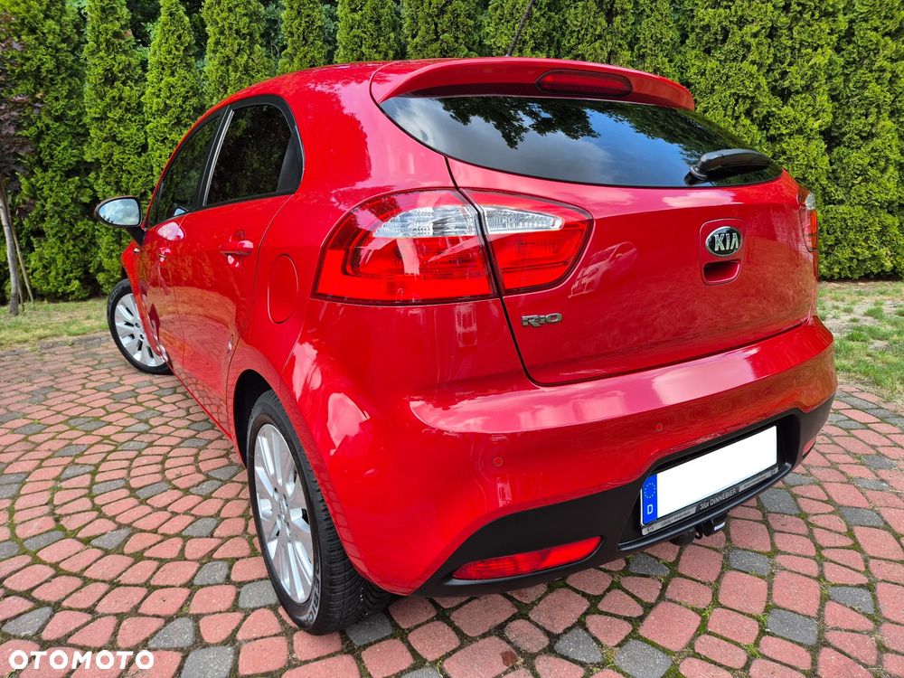 Kia Rio 1.2 Dream Team Edition - 5
