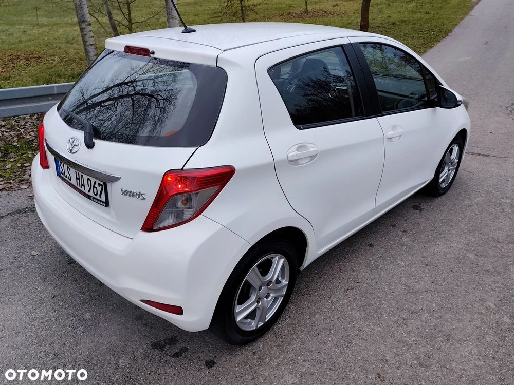 Toyota Yaris 1.33 Sol - 28