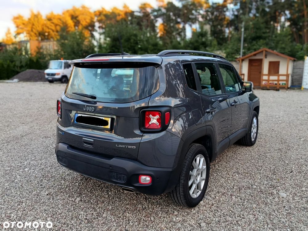 Jeep Renegade - 4