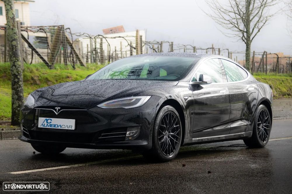 Tesla Model S