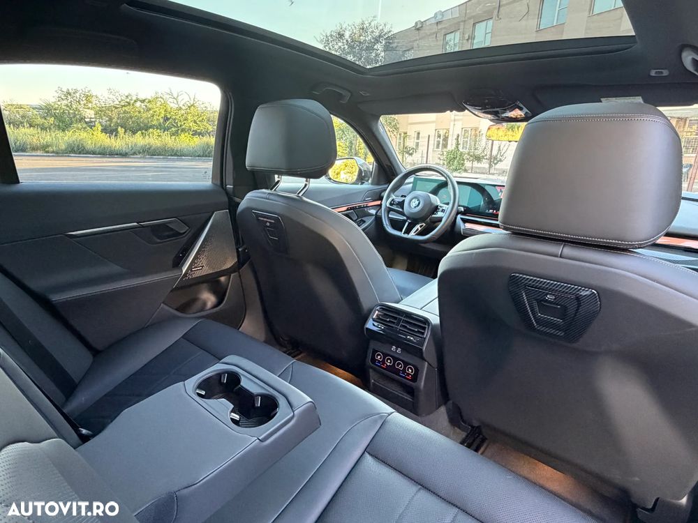 BMW Seria 5 520i Aut. - 12