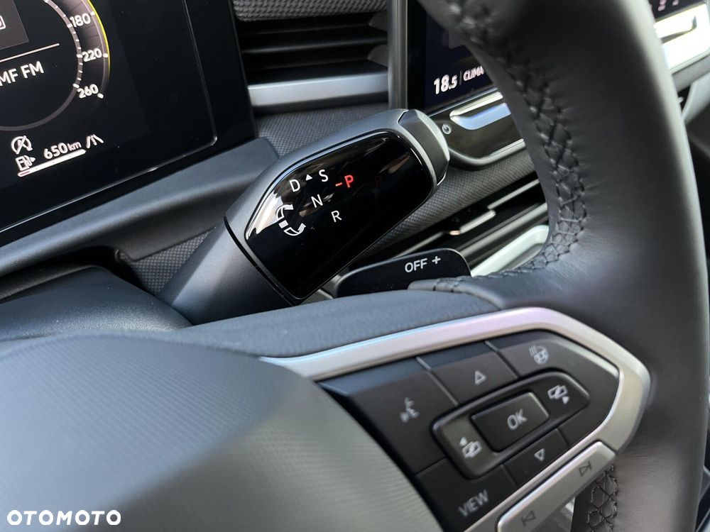 Volkswagen T-Roc - 23