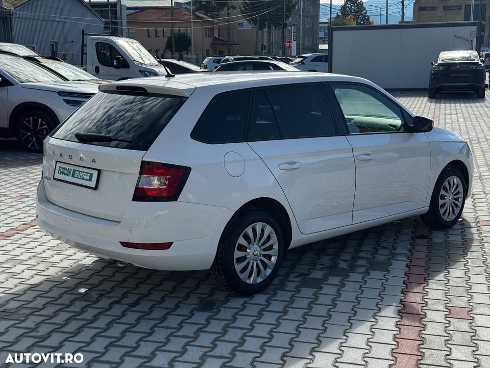 Skoda Fabia - 6