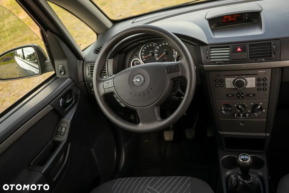 Opel Meriva 1.4 - 25