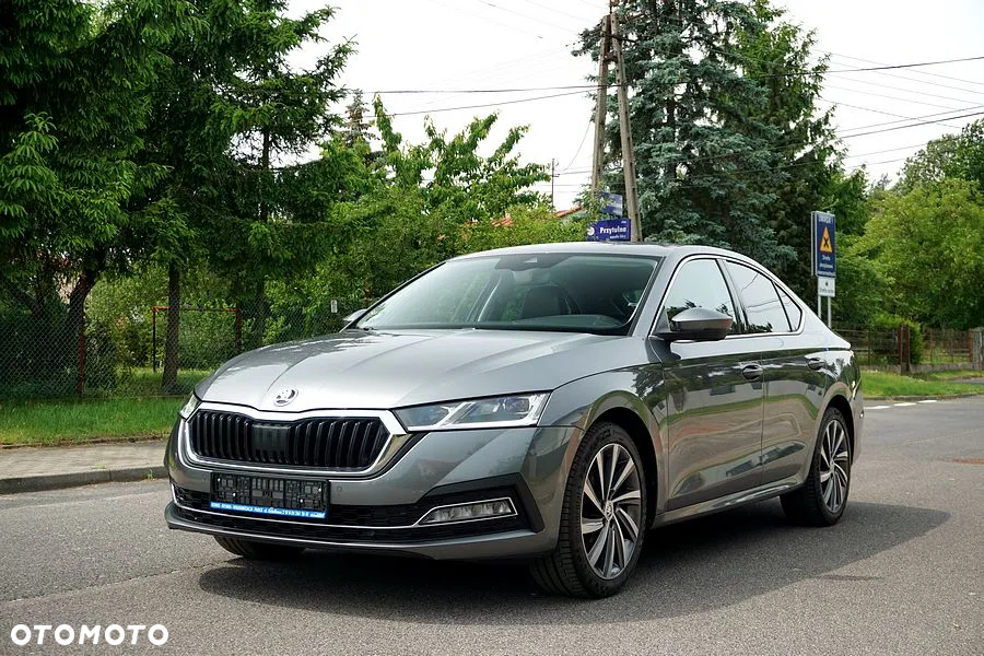 Skoda Octavia 1.5 TSI e-TEC DSG Selection Plus - 11