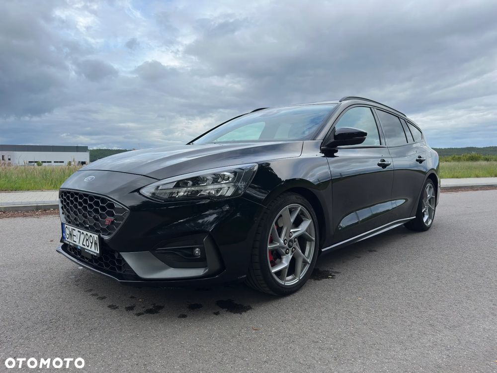 Ford Focus 2.0 EcoBlue ST - 9
