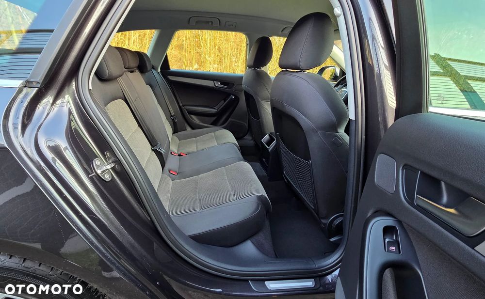 Audi A4 Avant 2.0 TDI DPF quattro - 24