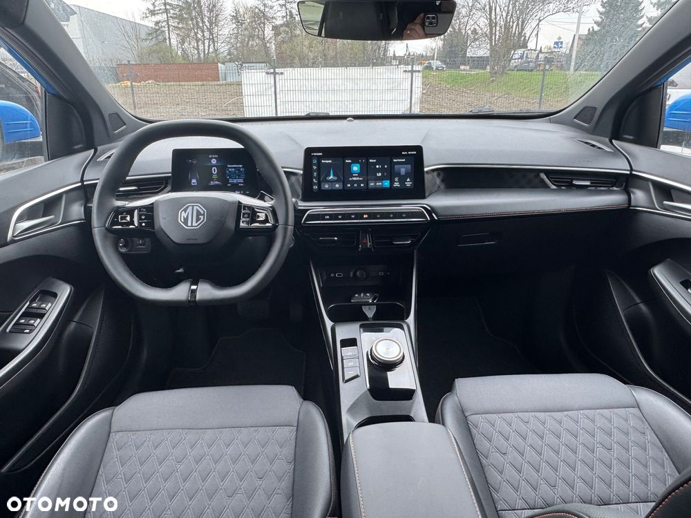 MG MG3 1.5 HEV+ Exclusive - 17
