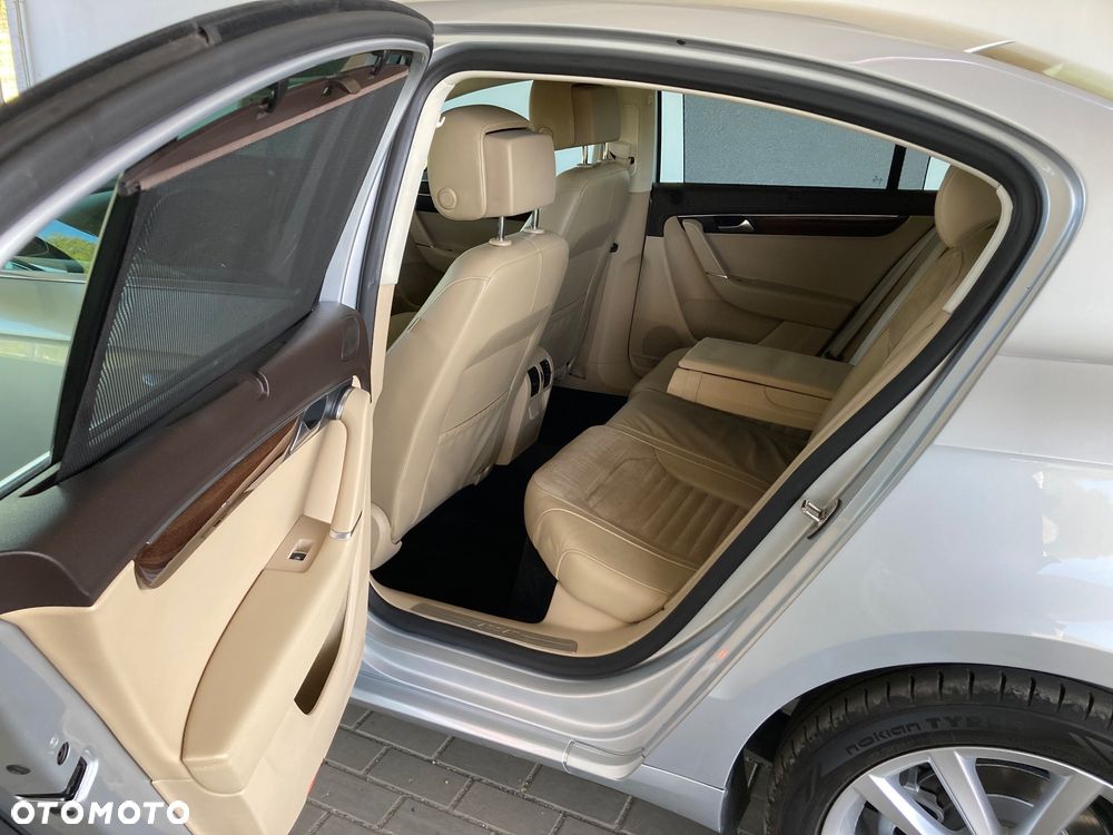 Volkswagen Passat 2.0 TSI Highline DSG - 10