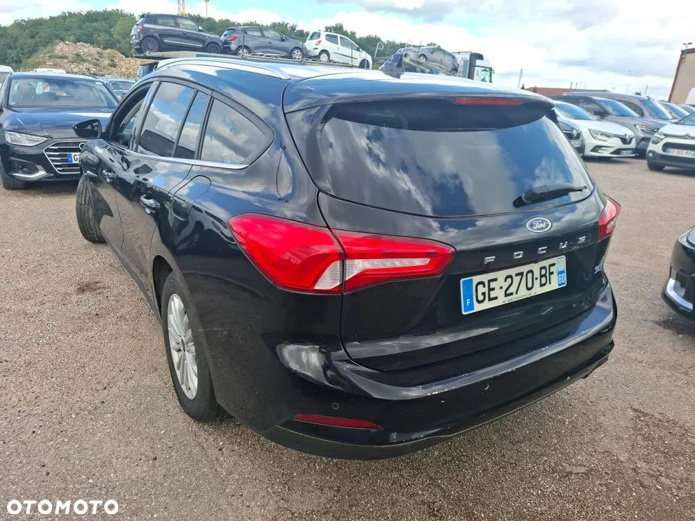Ford Focus 1.5 EcoBlue Start-Stopp-System TITANIUM - 3