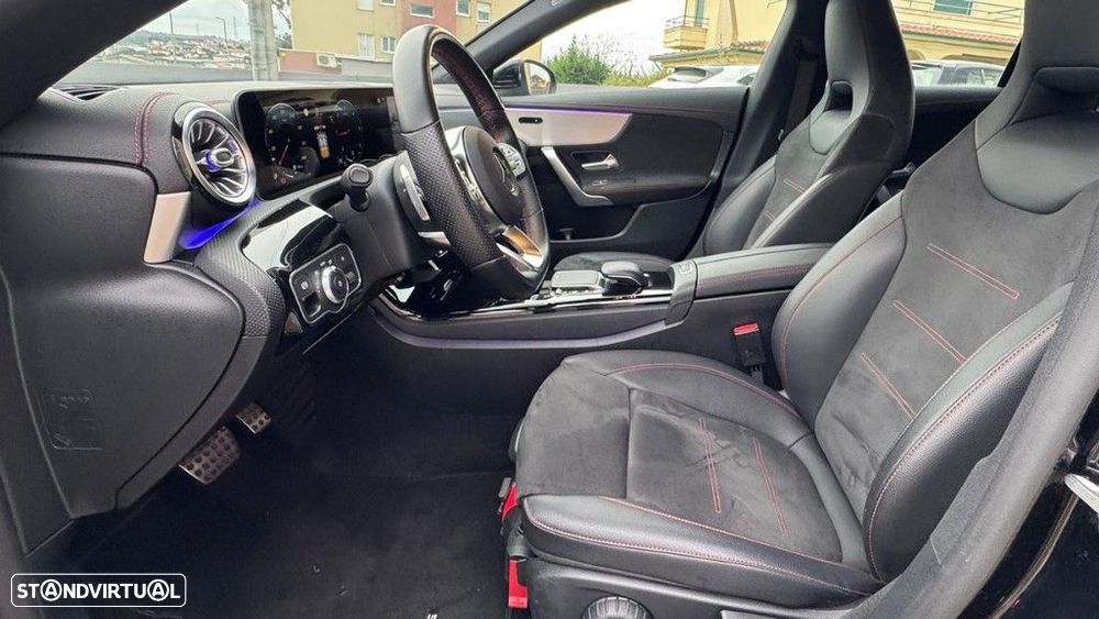 Mercedes-Benz CLA 180 - 18