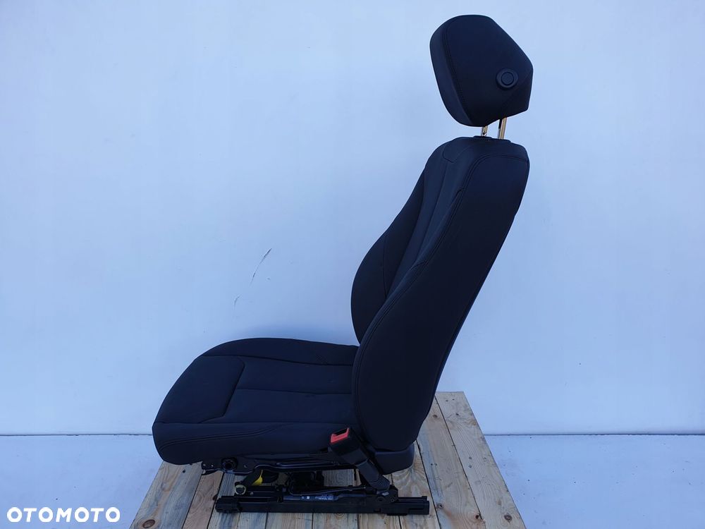 BMW F36 GC GRANCOUPE PRZEDNI FOTEL PRAWY PASAŻERA PRZÓD skóra skórzany EURO - 7