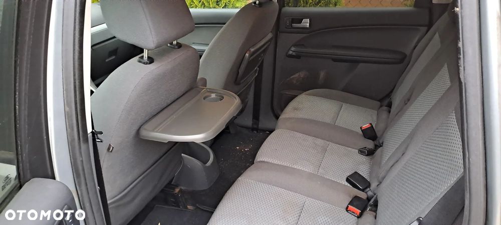 Ford Focus C-Max - 11