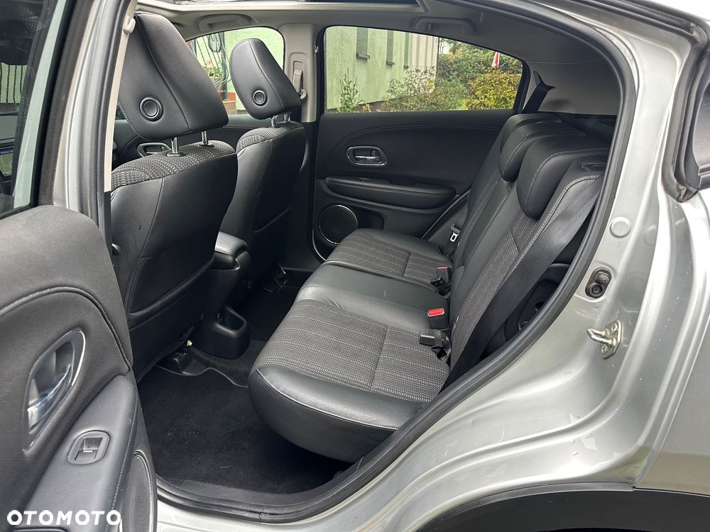 Honda HR-V 1.5 i-VTEC Executive - 22
