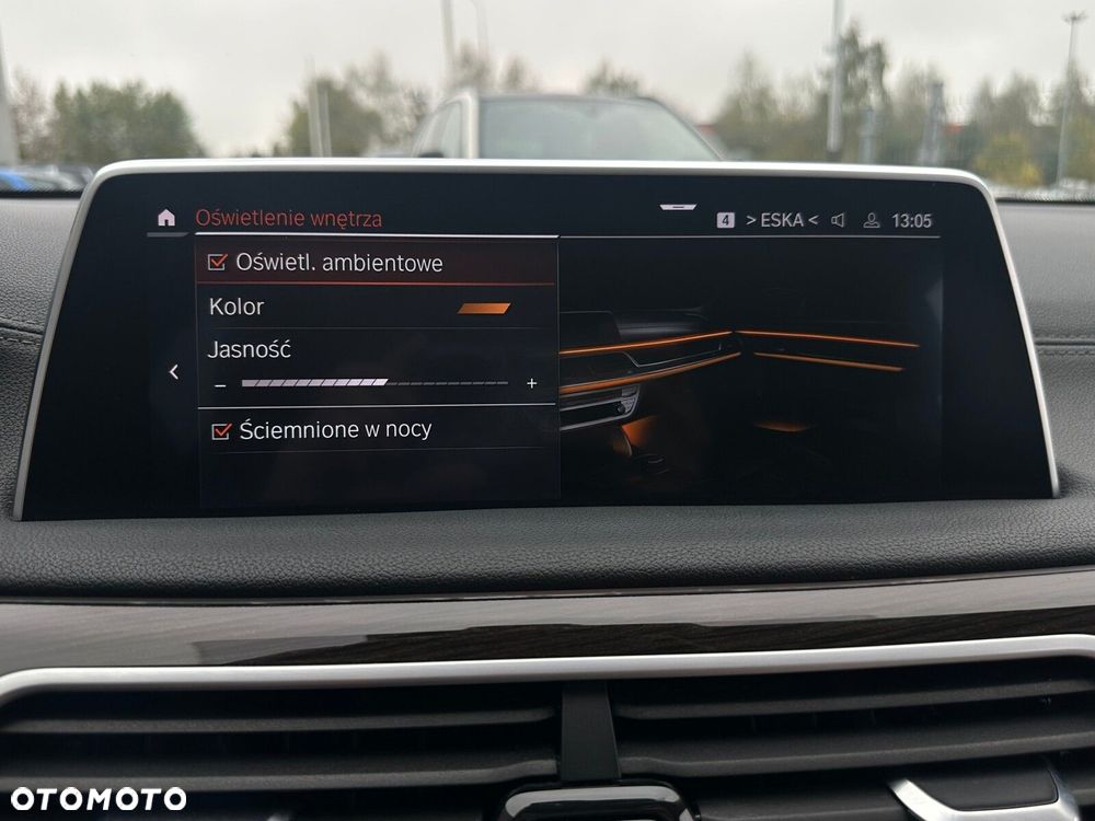 BMW Seria 7 740d xDrive - 31