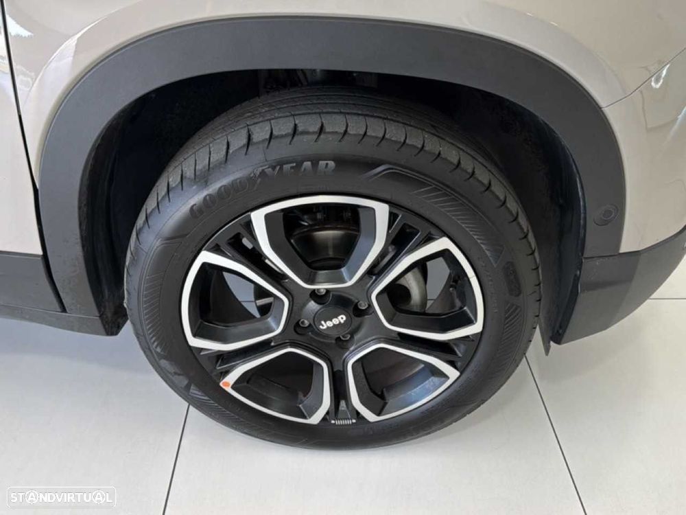 Jeep Avenger 1.2 GSE T3 Summit - 13