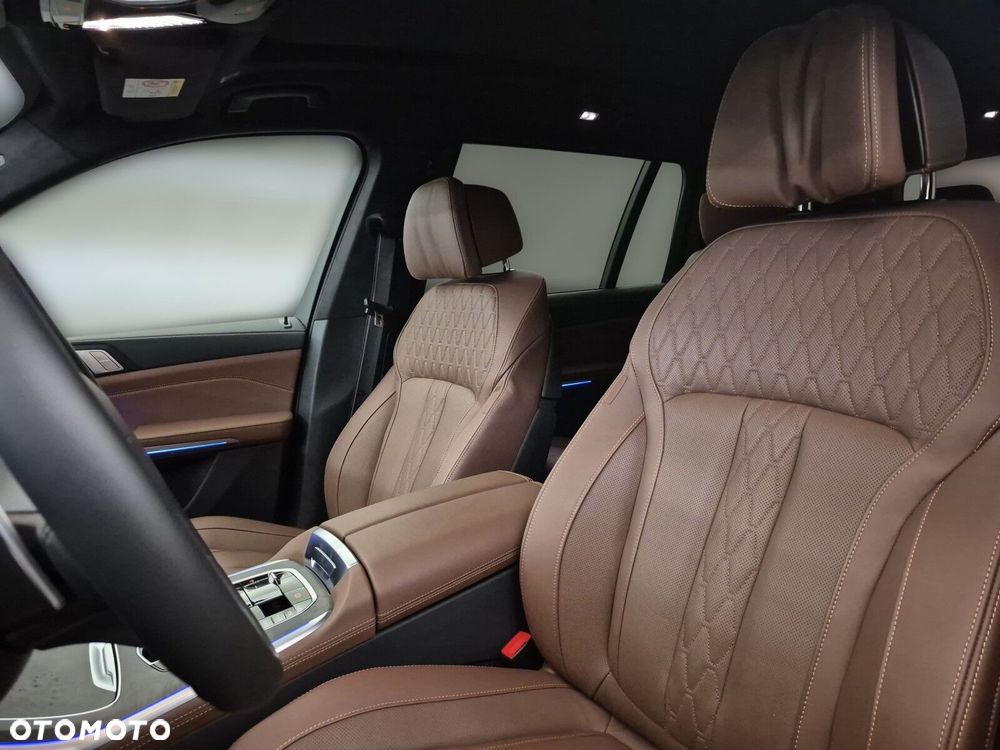 BMW X7 xDrive40d mHEV M Sport sport - 13