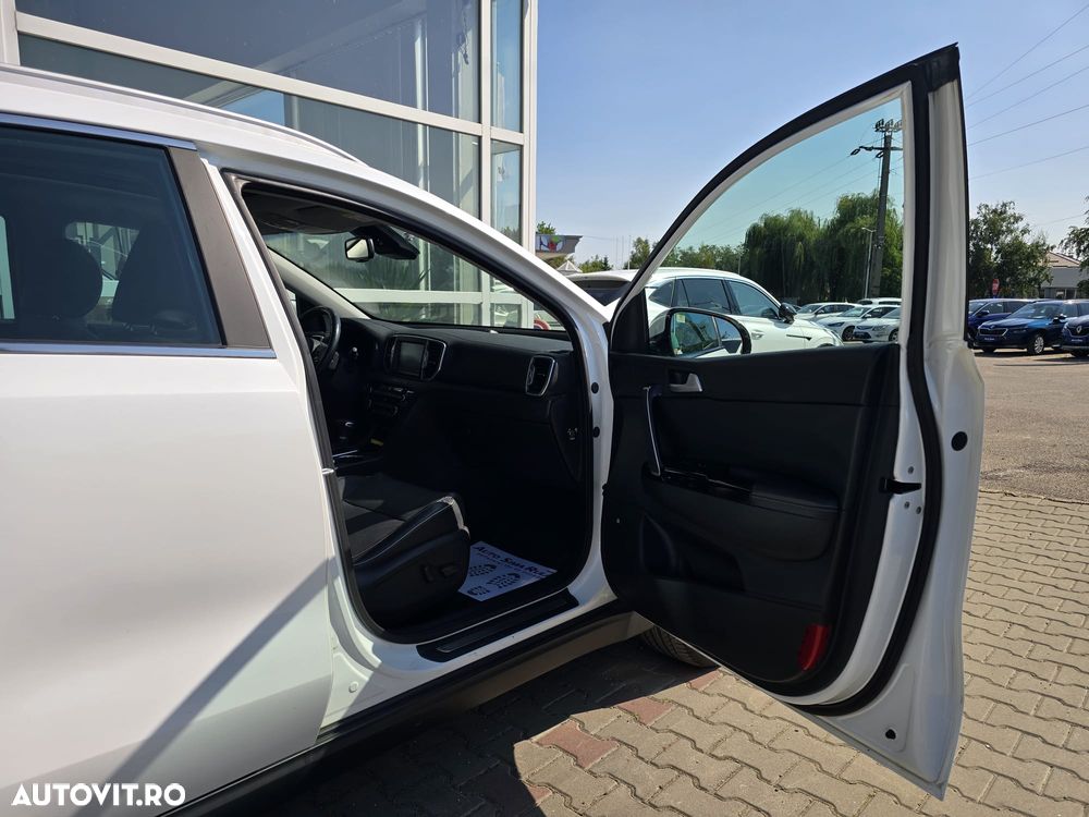 Kia Sportage - 10