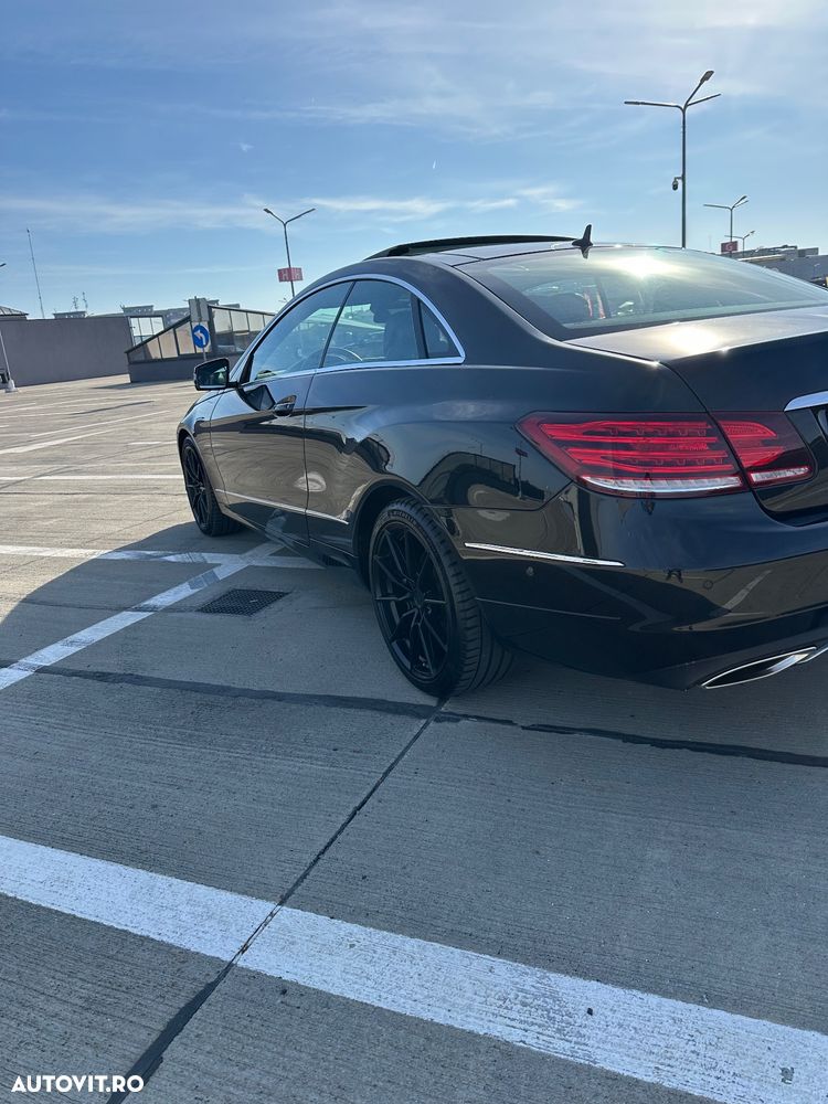 Mercedes-Benz E 200 7G-TRONIC - 8