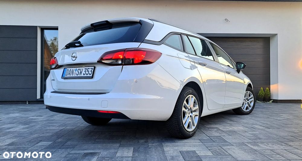 Opel Astra - 16