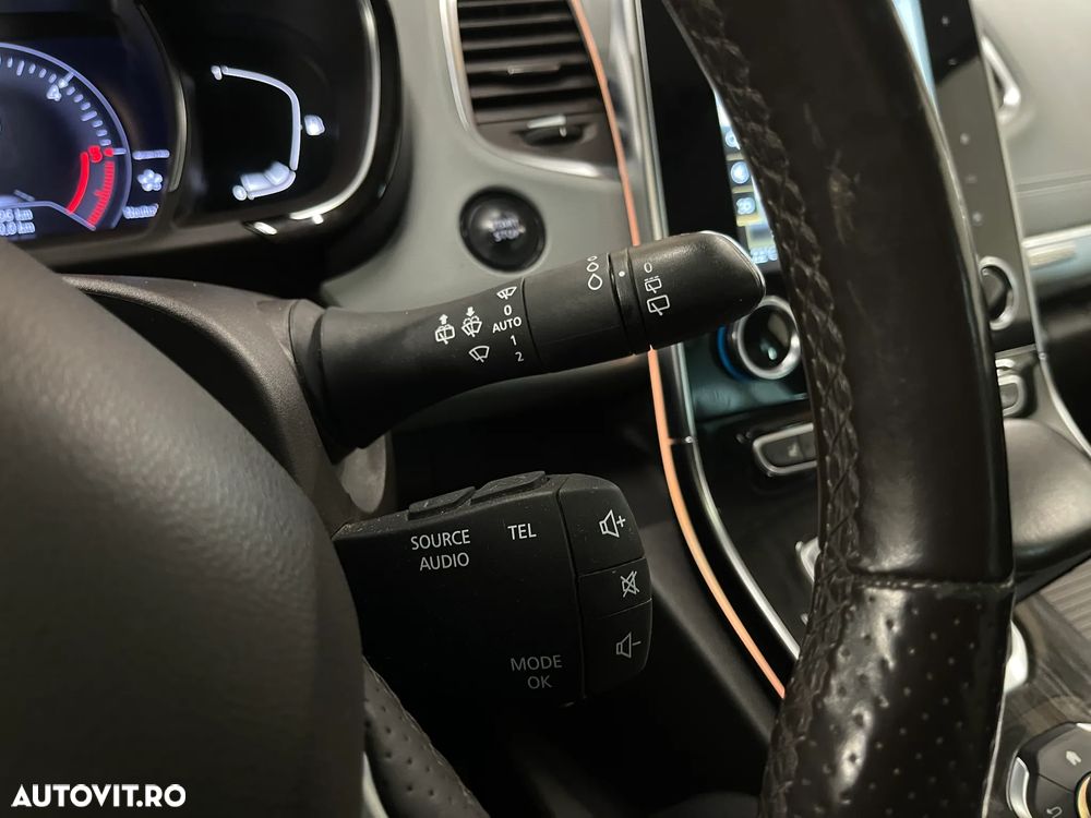 Renault Espace BLUE dCi 200 EDC INITIALE PARIS - 36