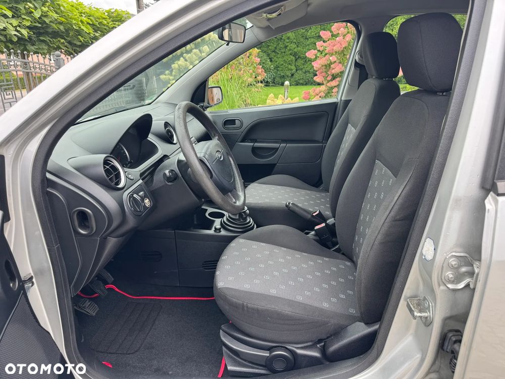 Ford Fiesta 1.4 Fun - 25