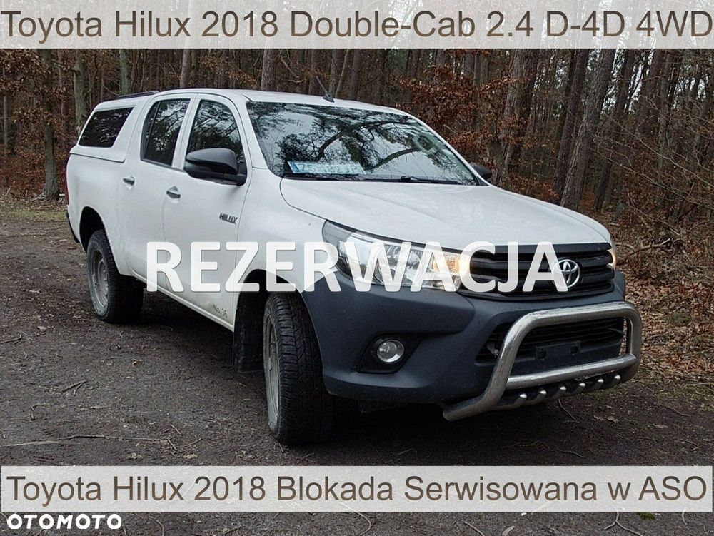 Toyota Hilux - 1