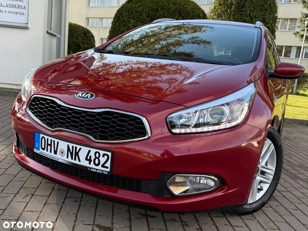 Kia Ceed 1.4 CRDi 90 SW Vision - 13