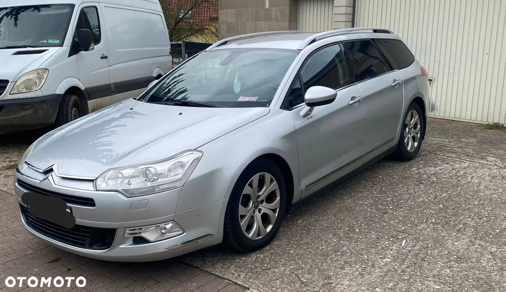 Citroën C5 Tourer HDi 135 FAP Exclusive - 3