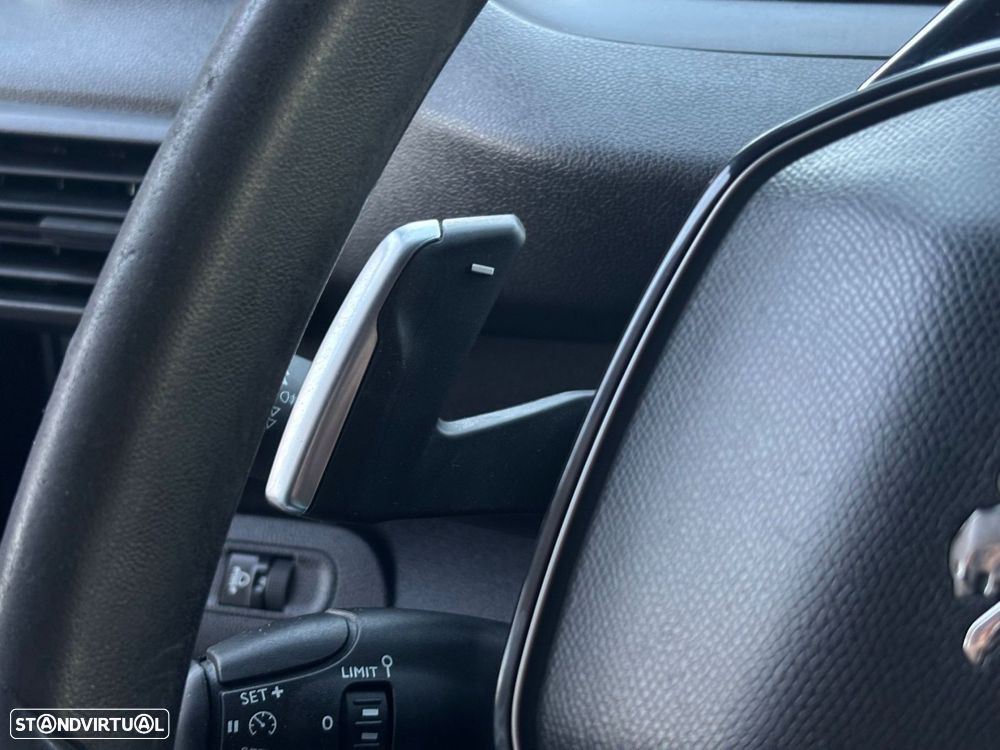 Peugeot Partner 1.5 BlueHDi Asphalt Longa EAT8 - 29