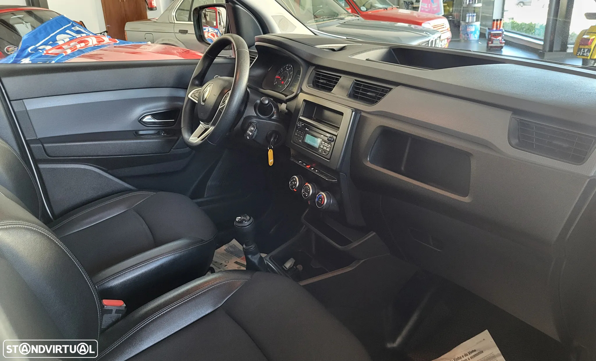 Renault EXPRESS - 6