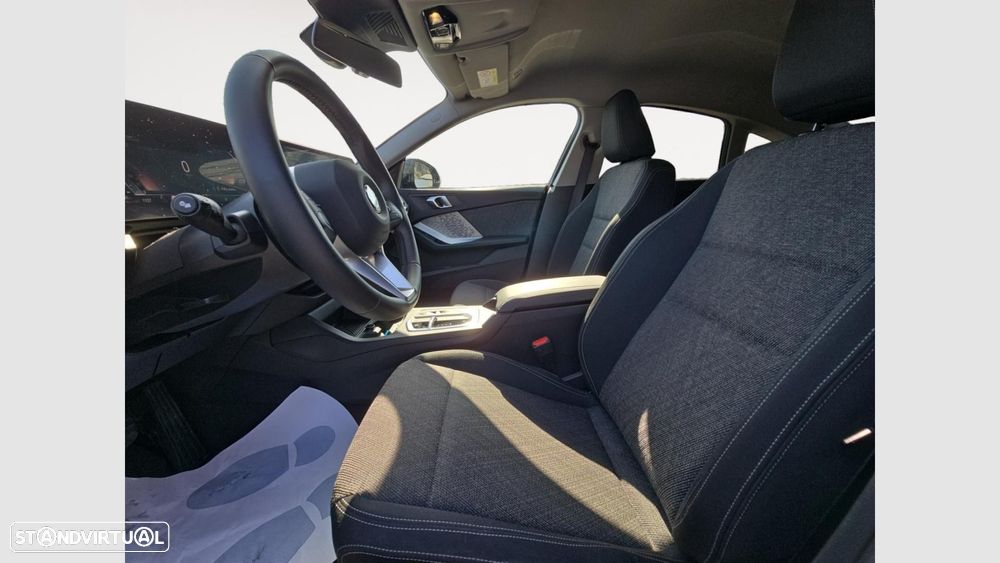 BMW 216 Gran Coupé - 10