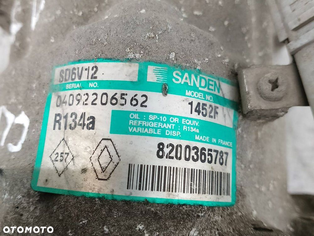 POMPA, SPRĘŻARKA KLIMATYZACJI RENAULT CLIO III 8200365787-A SD6V12 - 4