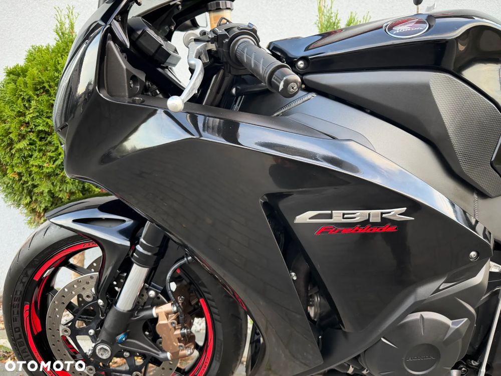 Honda CBR - 39
